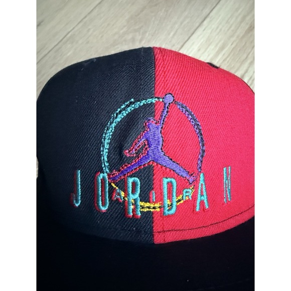 Air Jordan True Hat Men Red Black Embroidered Logo Jumpman Snap Back Cap - Picture 2 of 7